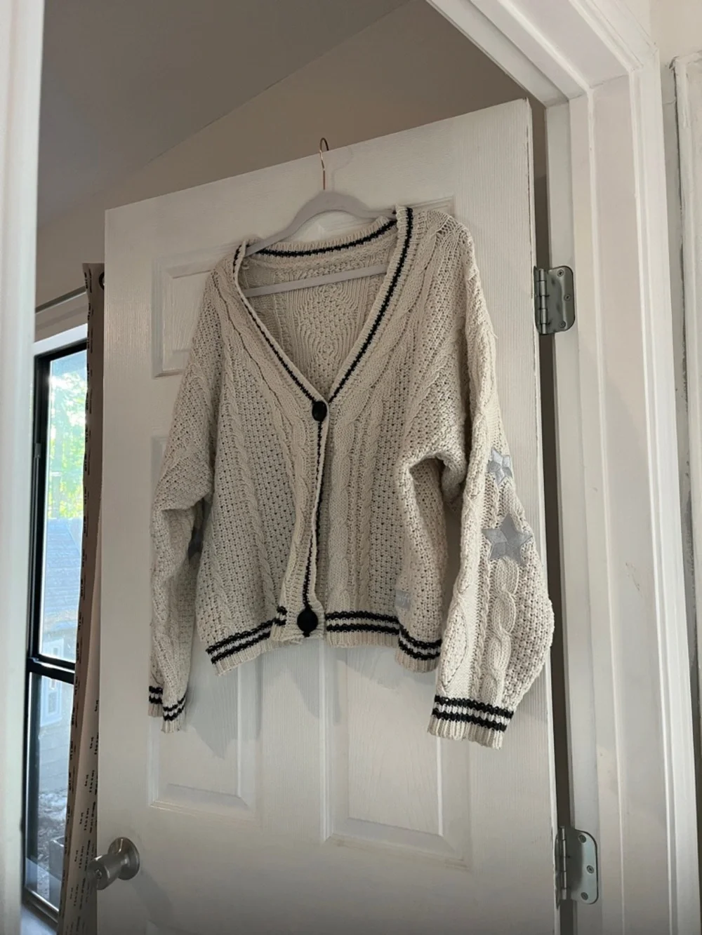 Taylor Swift Cream Cable-Knit Cardigan with Black Stripe‎ Trim- missing button
